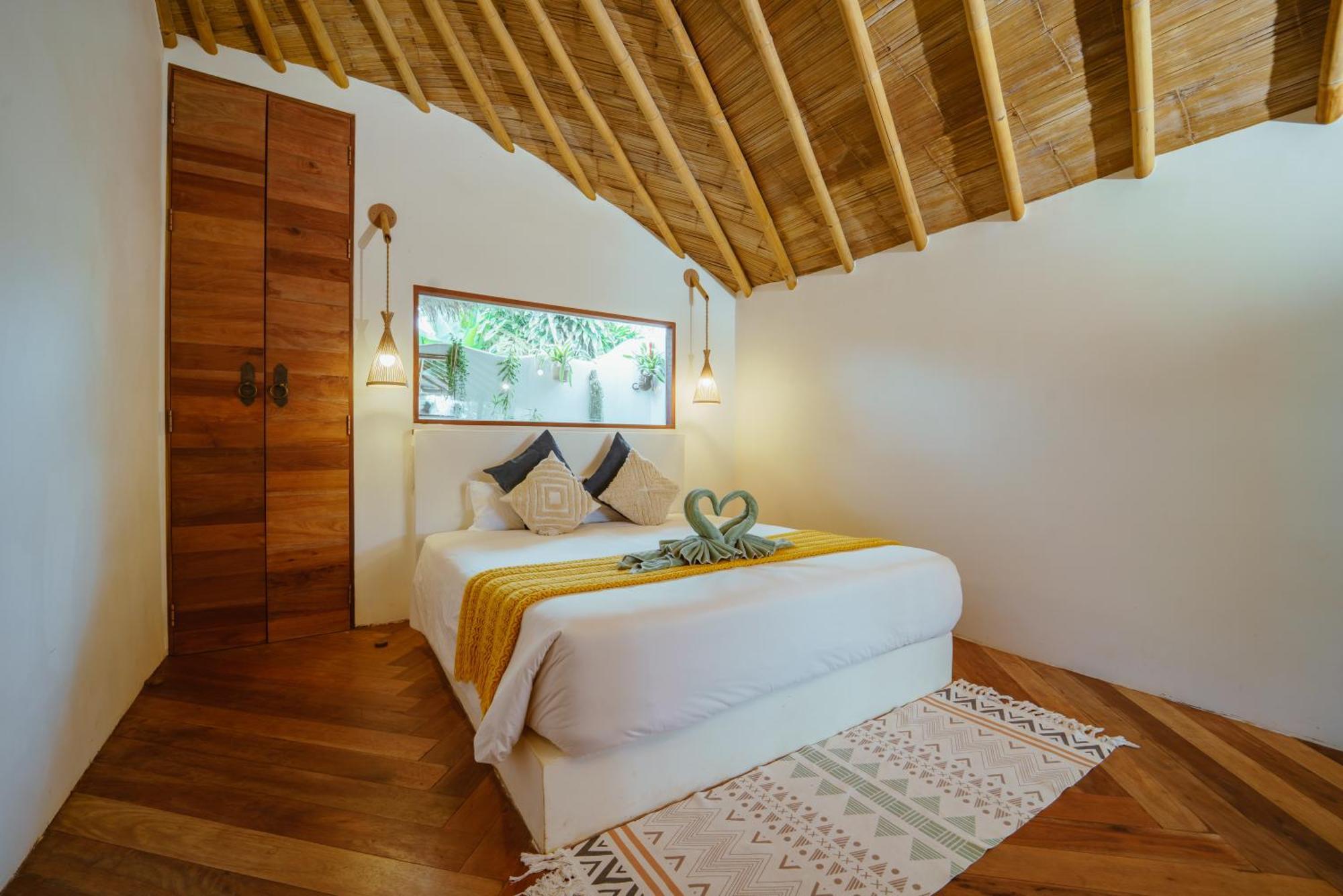 Aloe Ecological Beach & Jungle Villas Ao Nam Mao Rom bilde